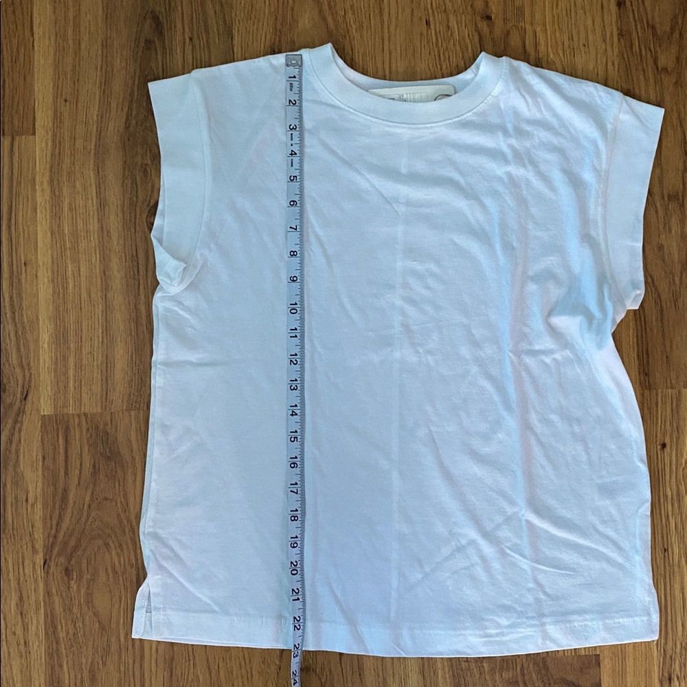 BNWT a new day White Short Sleeve Tee - Picture 12 of 13